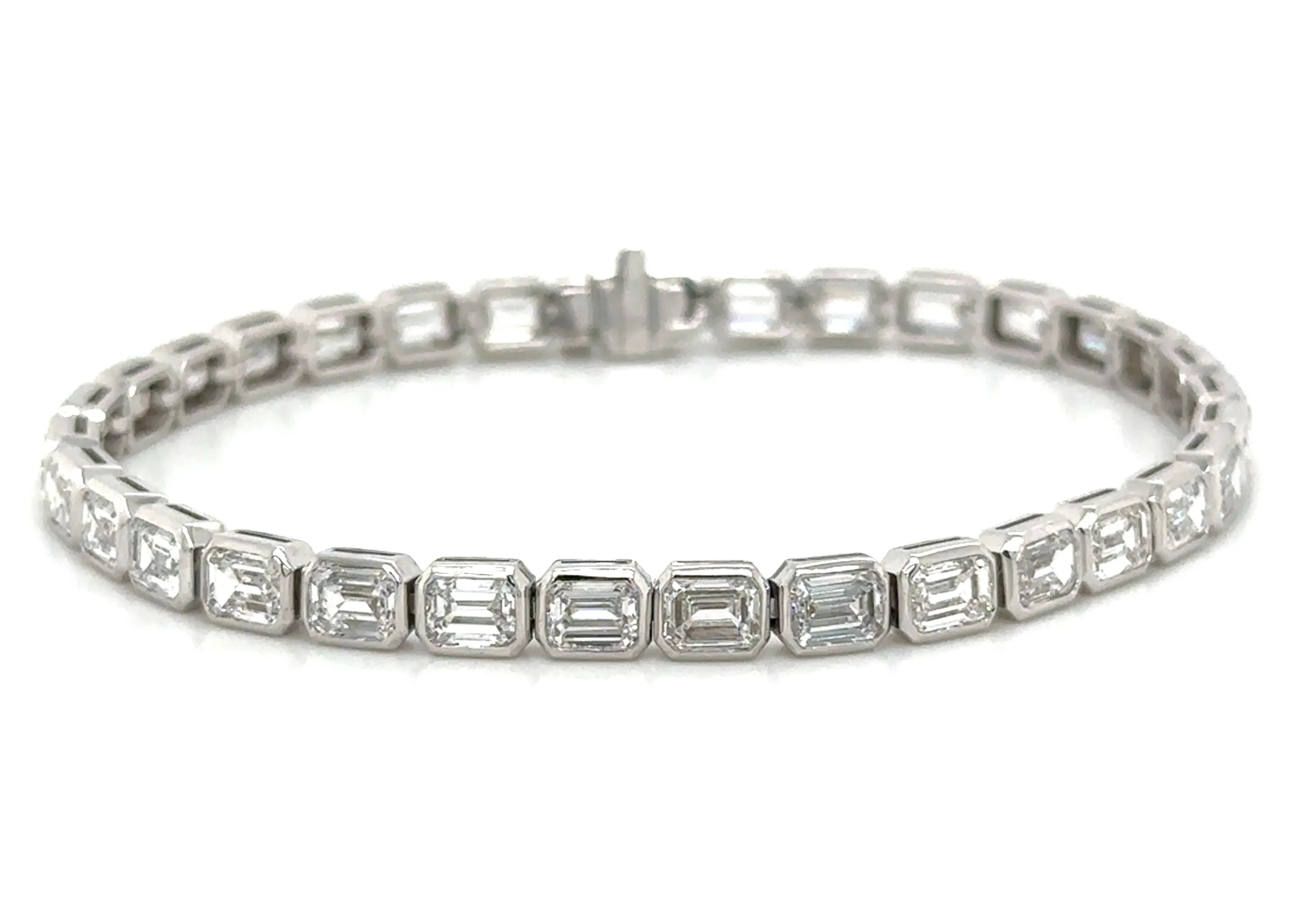11.23carat Lab Diamond Emerald-cut East West Statement Tennis Bezel-set Bracelet