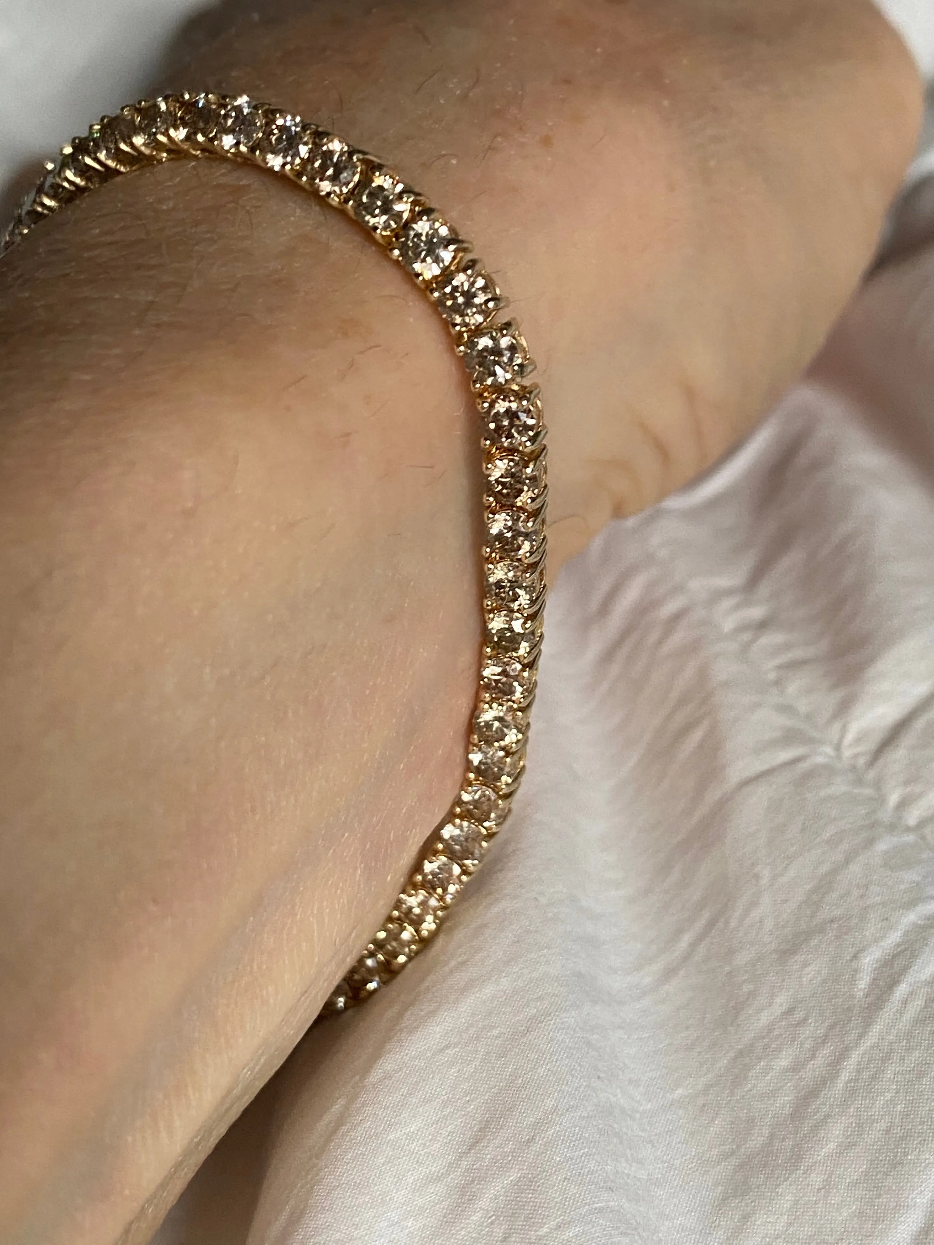 2.4mm Champagne Diamond Tennis Bracelet