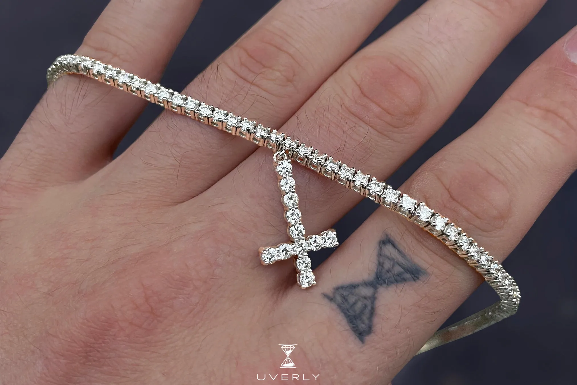 2.5mm 6 pointers Diamond Tennis Chain with Upside Down Cross