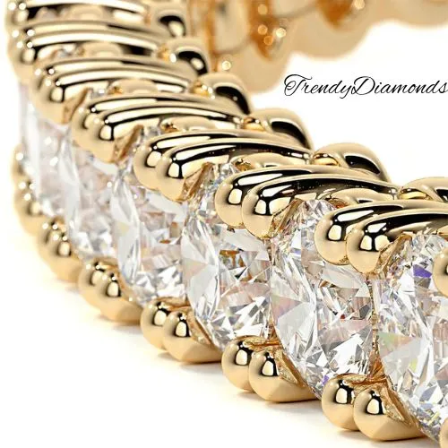 7.50ctw Round Brilliant Diamond Eternity Tennis Bracelet set in 14k Yellow Gold