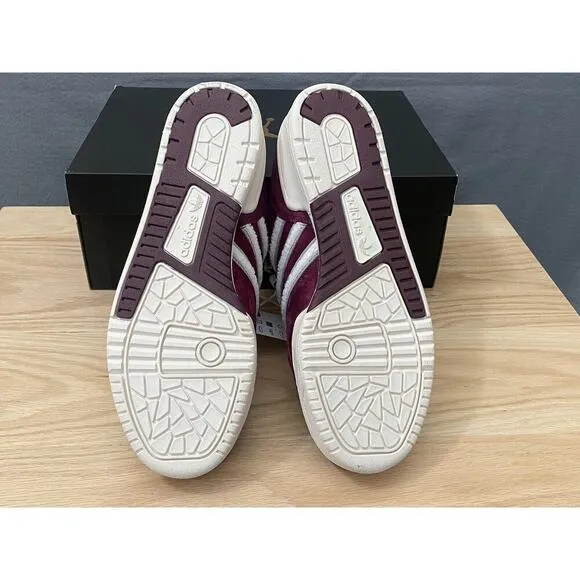 adidas Men’s Maroon Texas A&amp;M Aggies Rivalry Low shoes