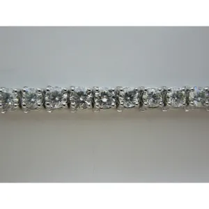 Brilliant Cut 19 Carat Lab Grown Diamond Tennis Bracelet