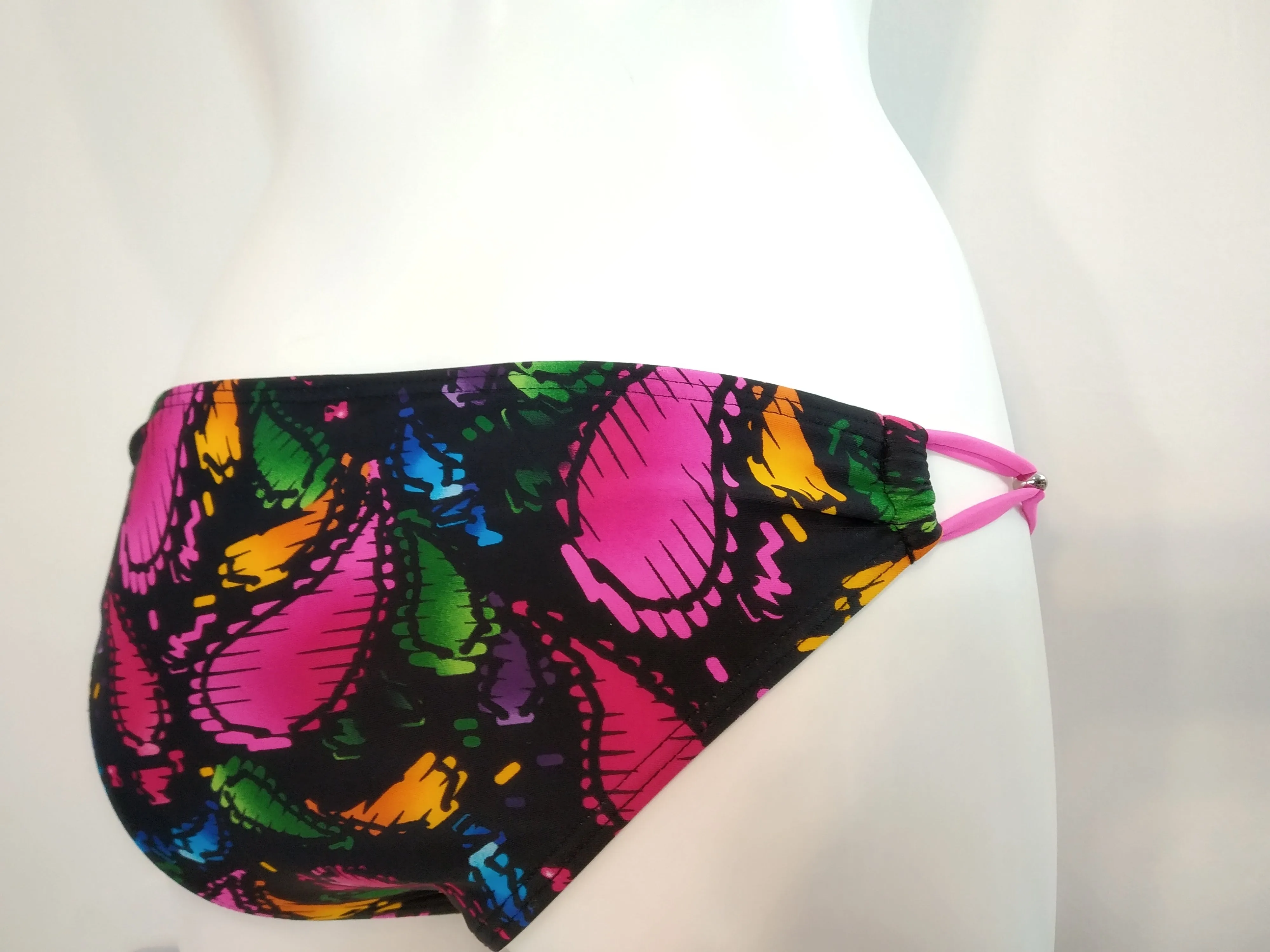 Butterfly  Low cut  bottoms