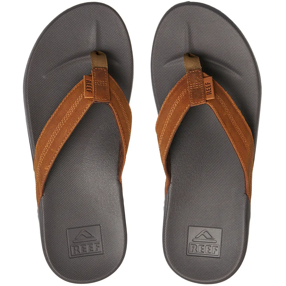 Cushion Bounce Leather Thongs