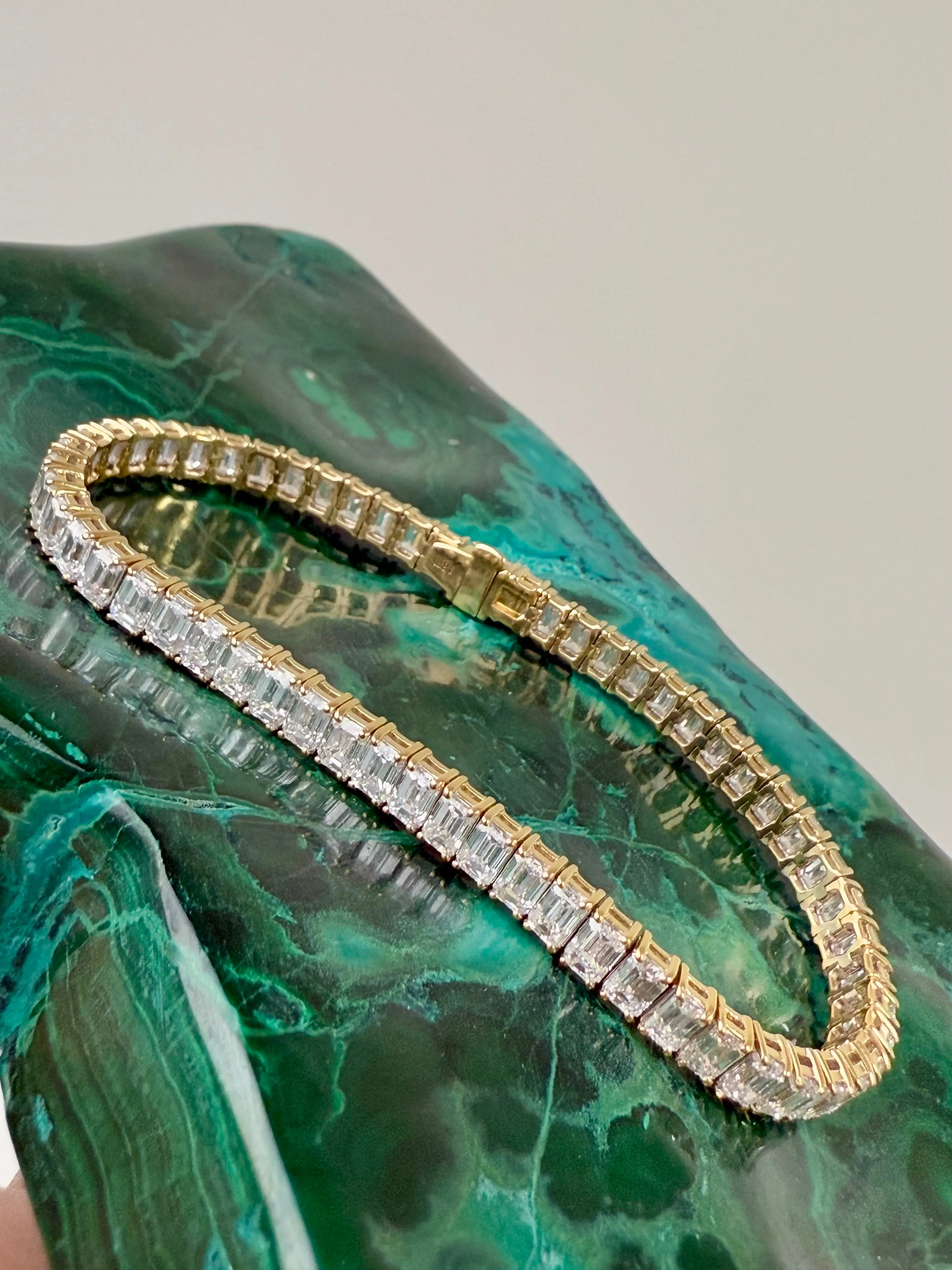 Diamond Emerald Cut 12.27ctw Tennis Bracelet, 18k