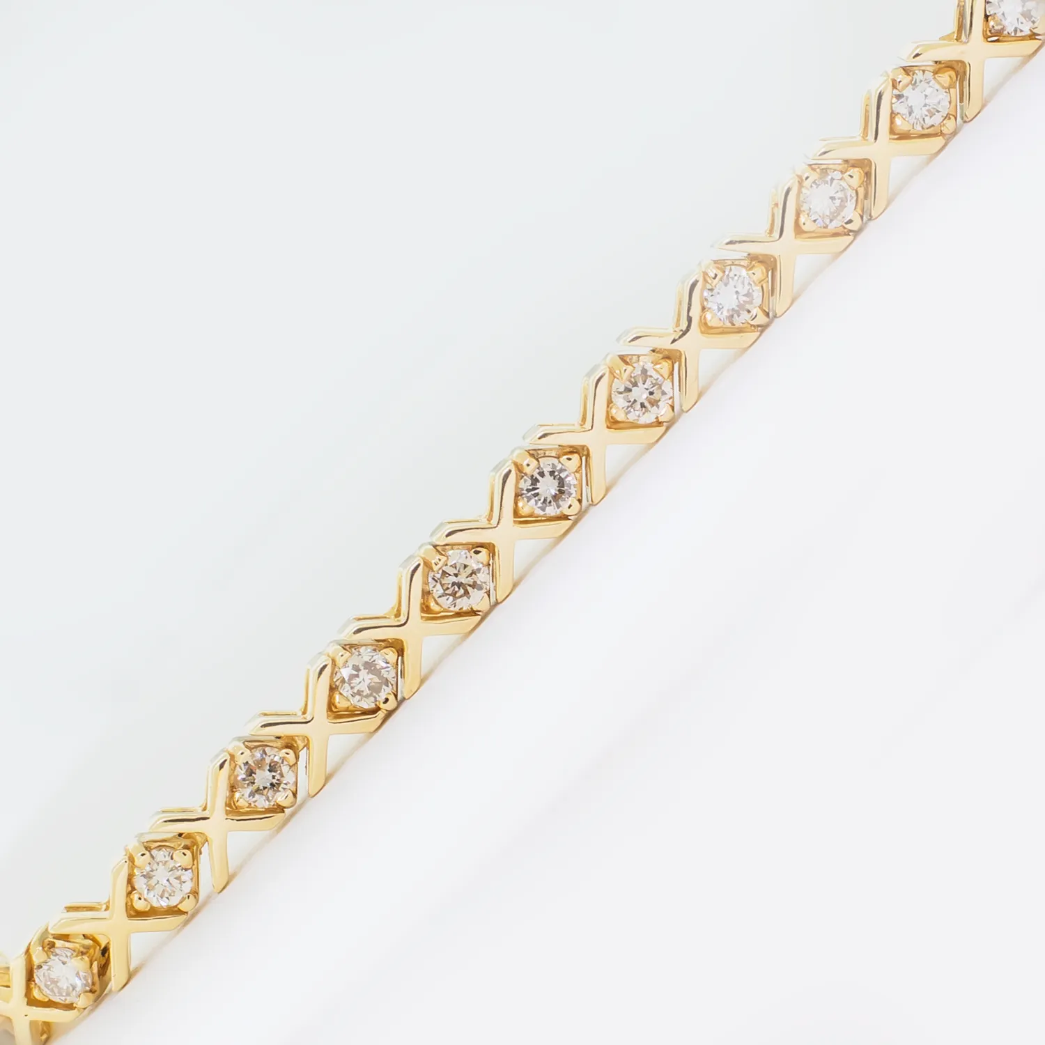 Diamond Tennis Bracelet - 14K Yellow Gold - 2.50ct.