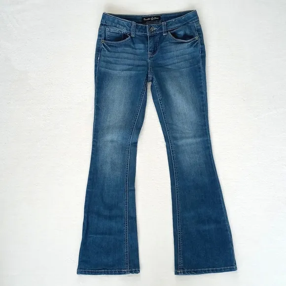 Great Flare Leg Boot Cut Low Rise Jeans Vanilla Star Size 12 (Juniors)