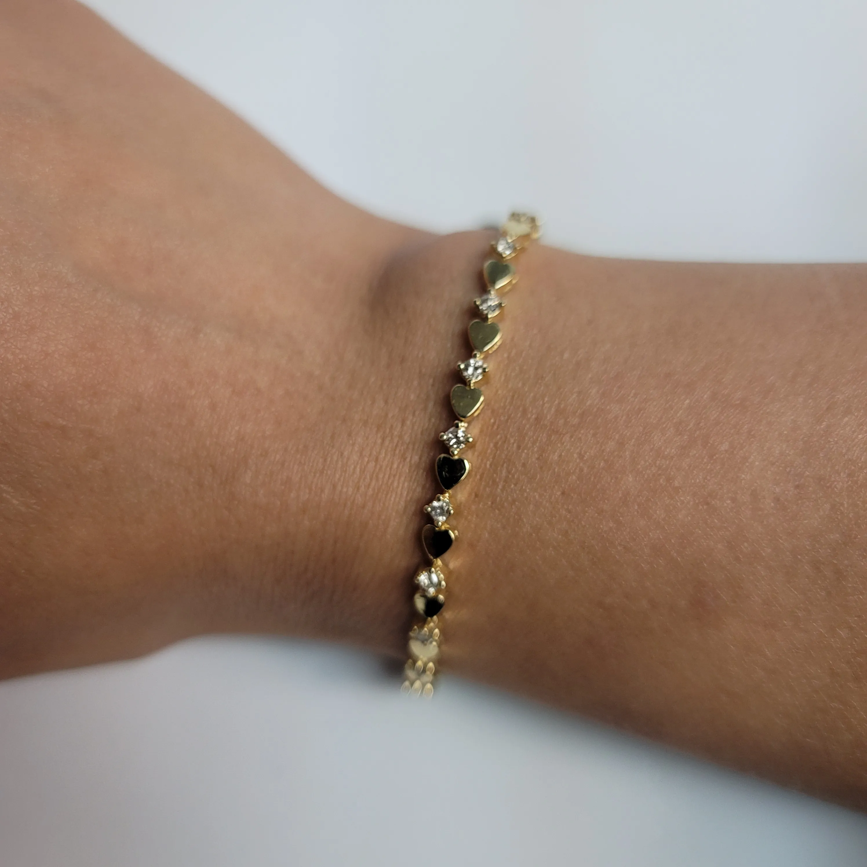Heart Shaped Diamond Tennis Bracelet 14k Yellow Gold