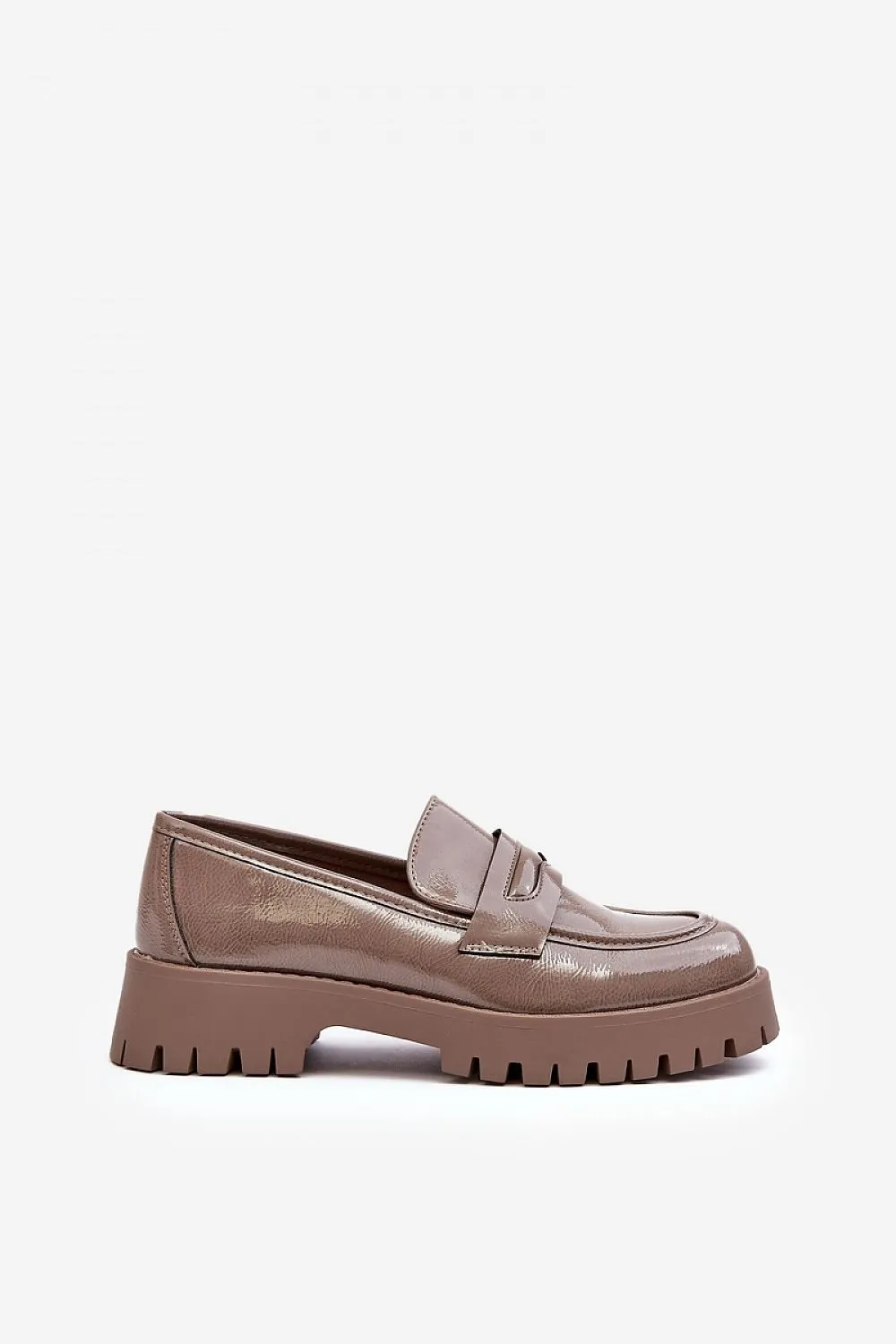 Heeled low shoes