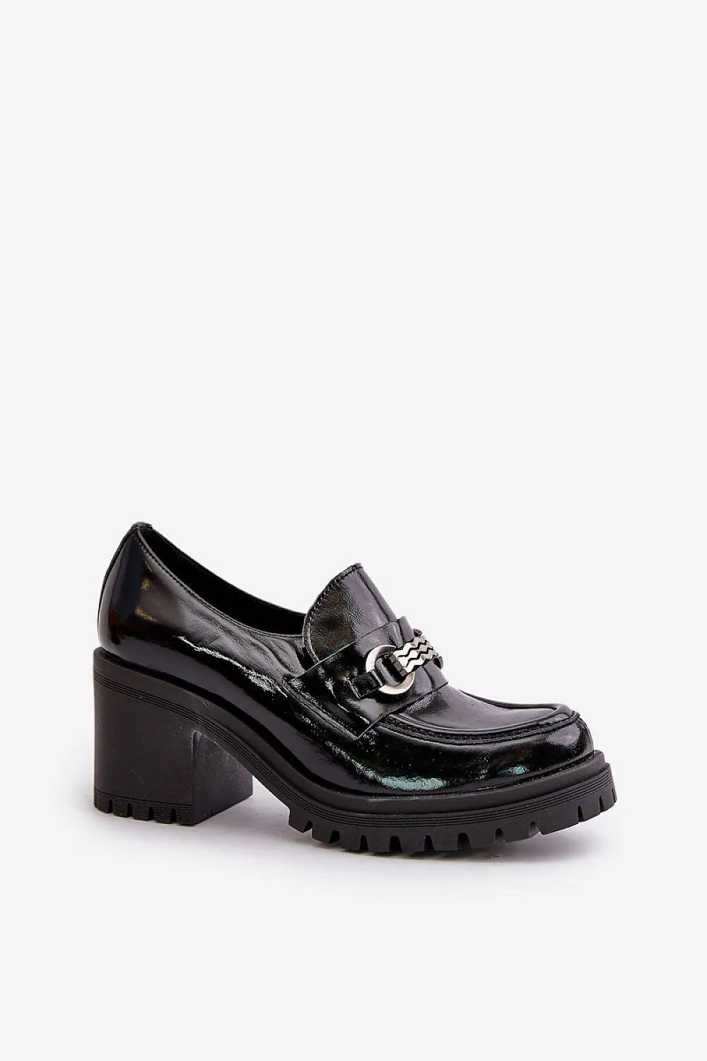 Heeled low shoes