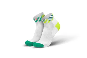 INCYLENCE RUNNING GLOBES SHORT GREEN CANARY