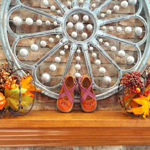 Livie &amp; Luca Gorgeous Orange/Purple Shoes Sz 9/10