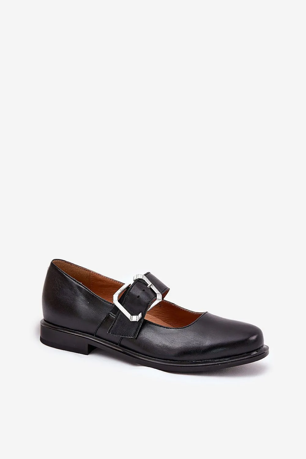 Low Shoes Step in style
