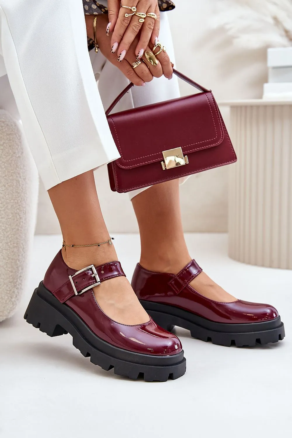 Low Shoes