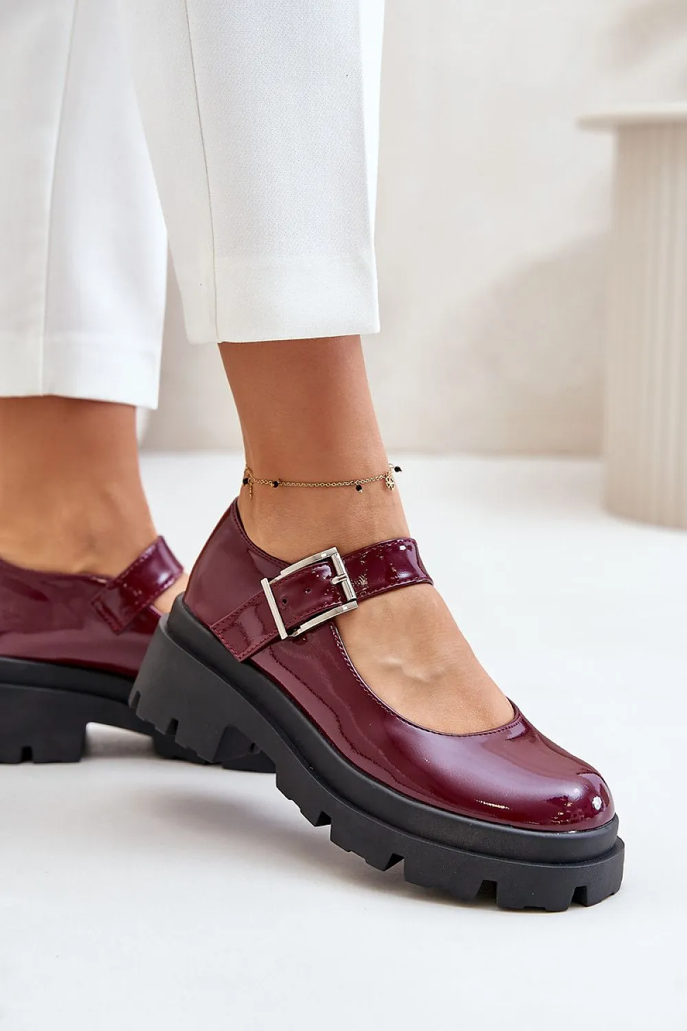 Low Shoes