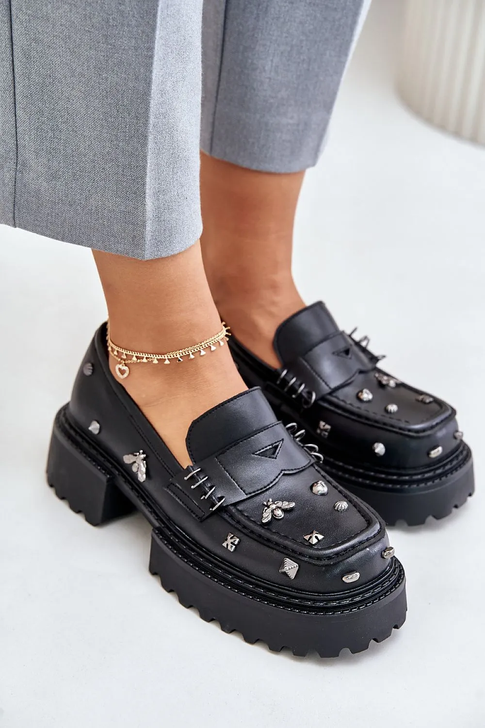 Low Shoes