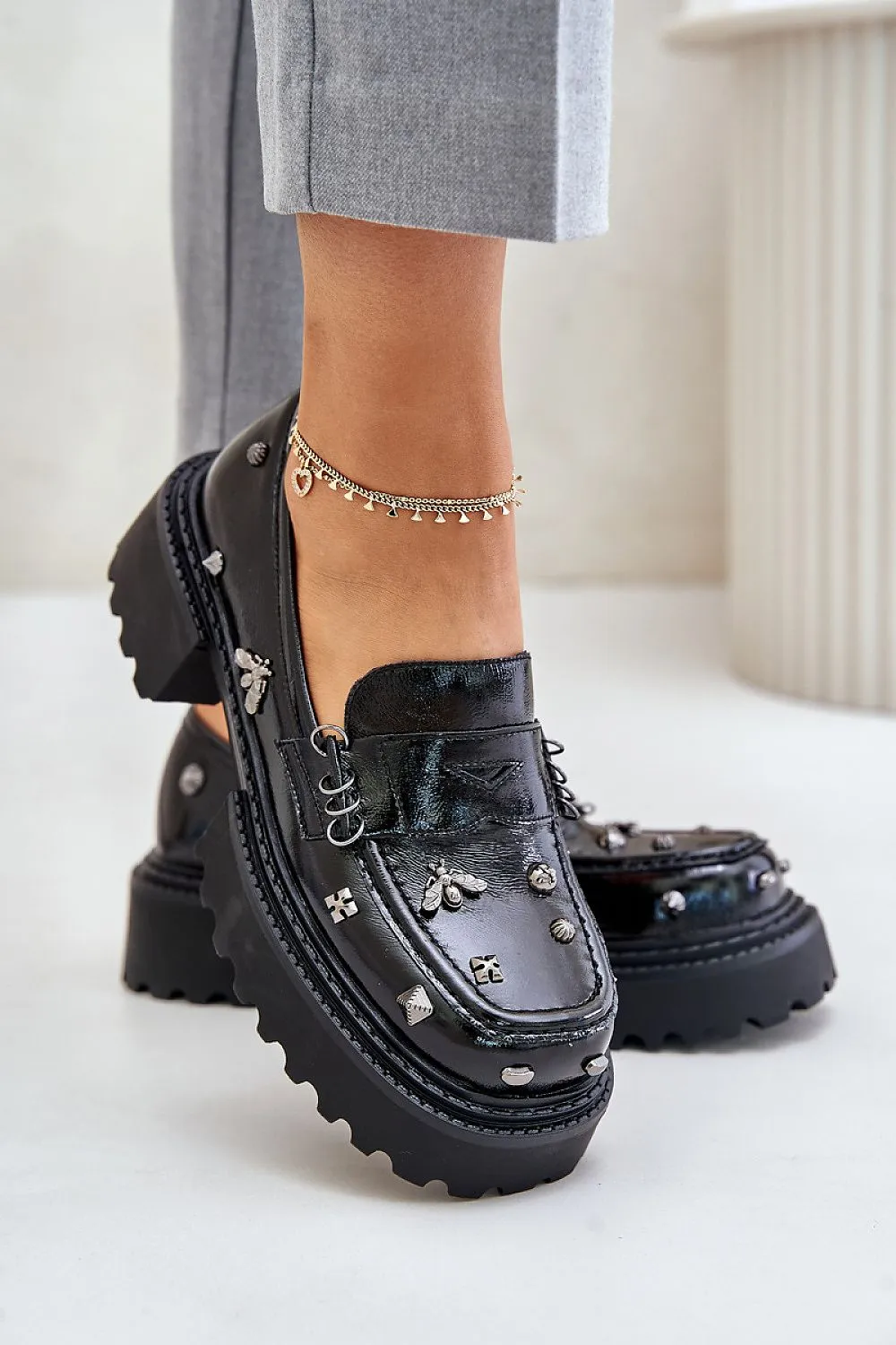 Low Shoes