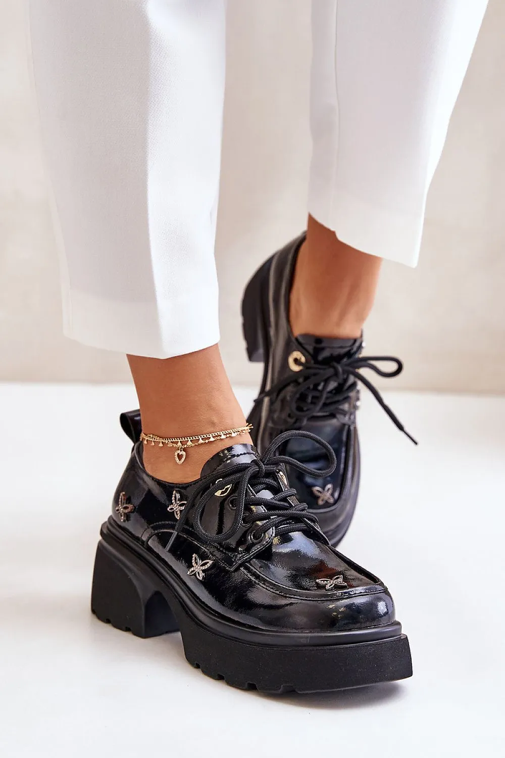 Low Shoes