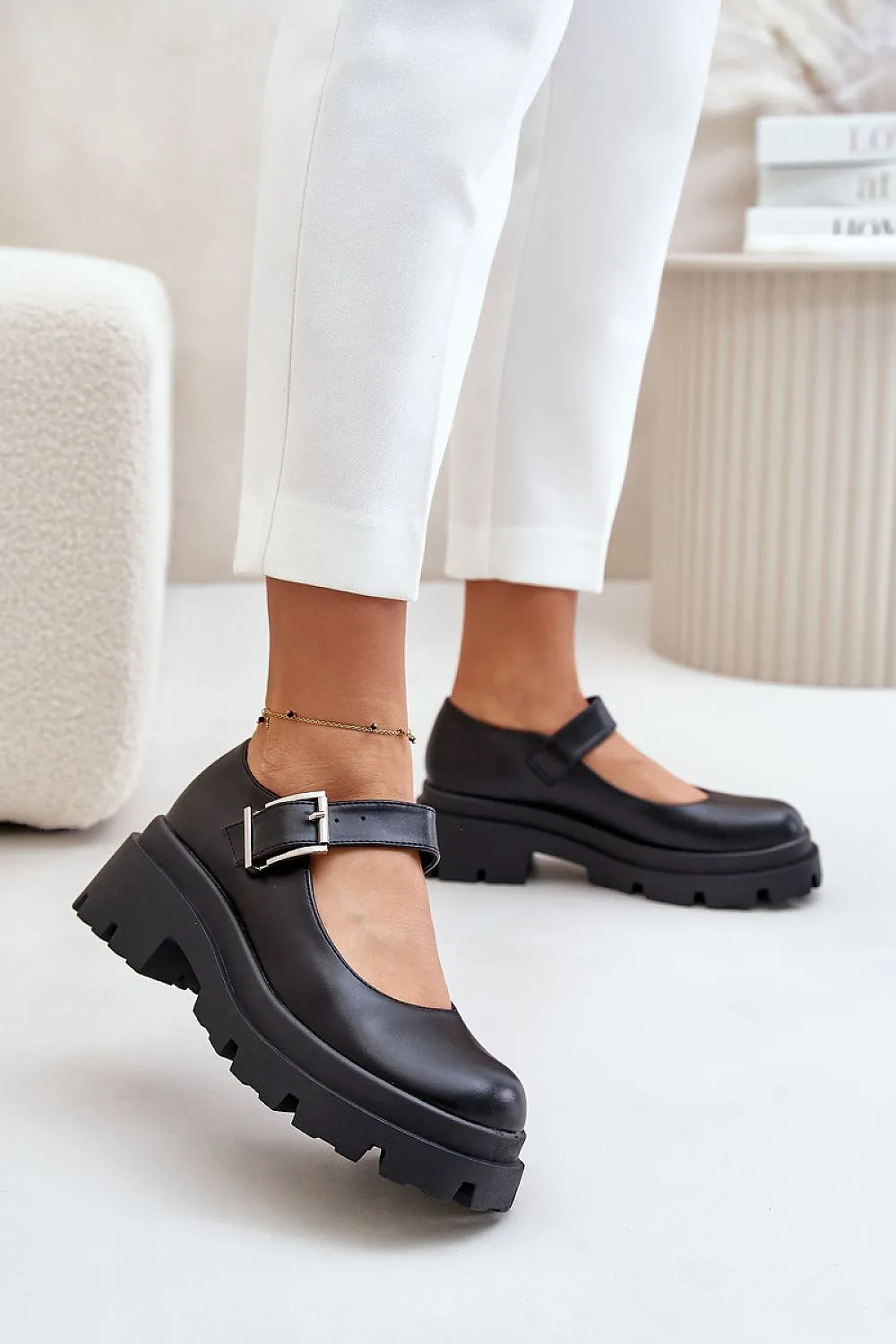 Low Shoes