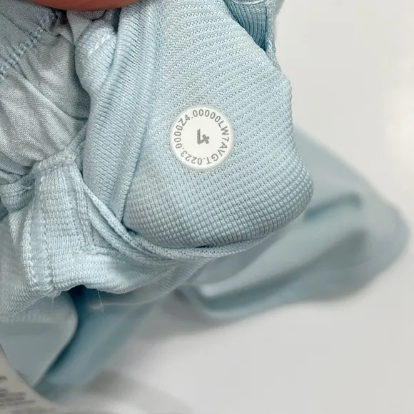 Lululemon Hotty Hot Low-Rise Lined Short 4&quot; Powder Blue