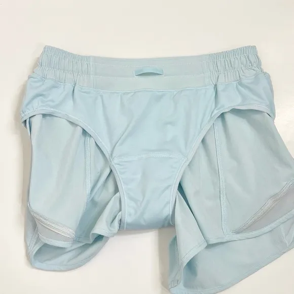 Lululemon Hotty Hot Low-Rise Lined Short 4&quot; Powder Blue