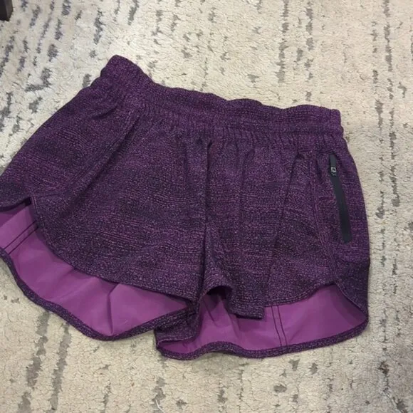 Lululemon Tracker Short V *4&quot;Salt Dark Mystic Black / Black