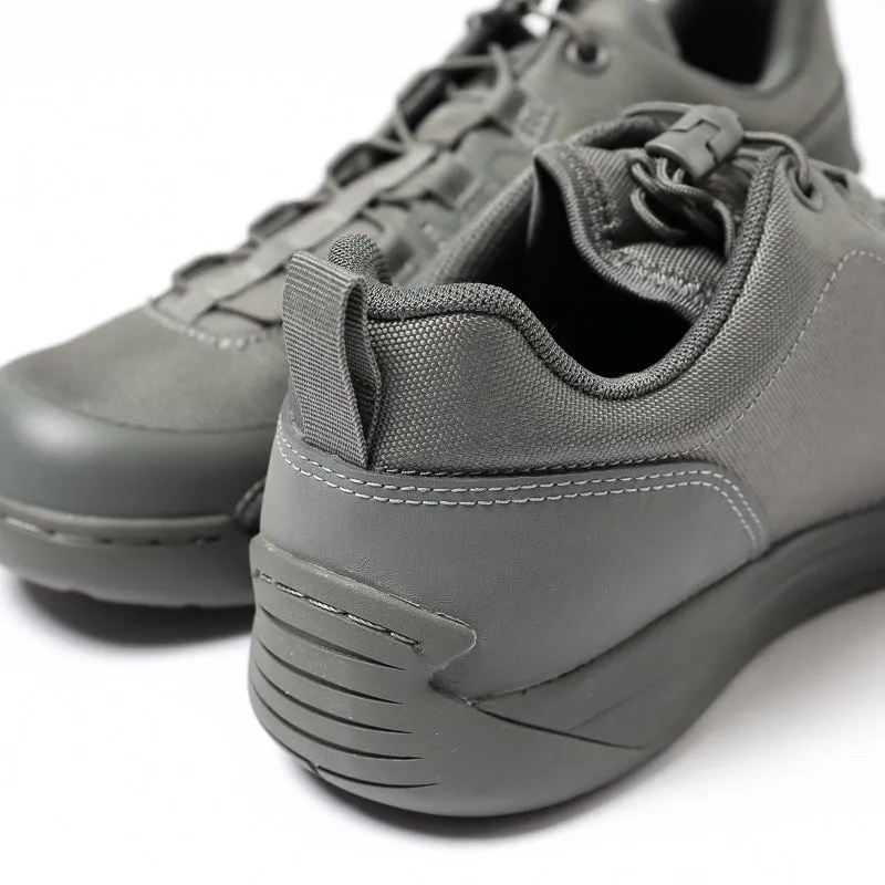 Magnum Mars Low-Cut Tactical Shoes