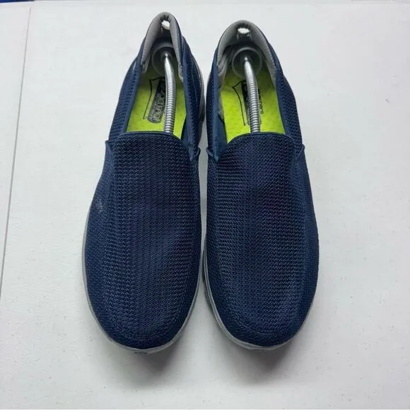 Mens GogaMat Skechers Navy Blue shoes size 12
