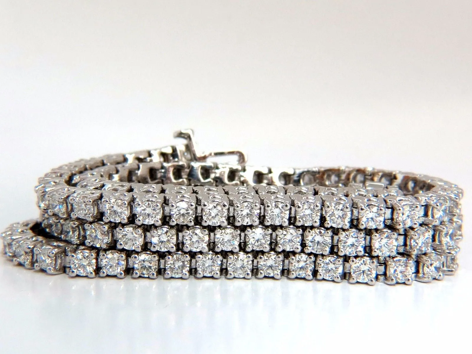 Natural Diamond Tennis Bracelet 12.32ct. G/Vs 14kt Three Rows 7 inch Brilliants