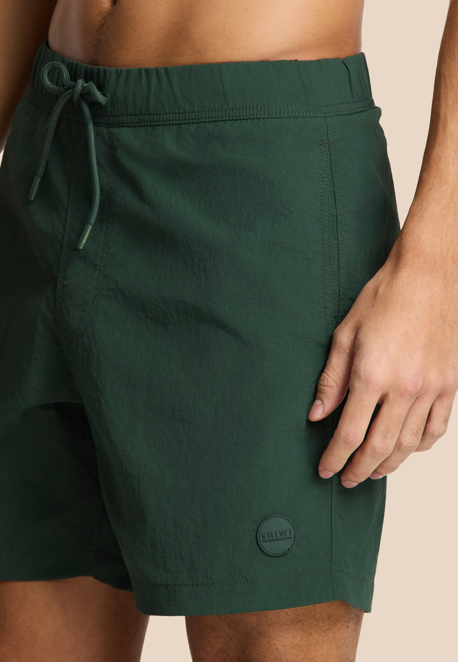 NICK QUICK DRY swim shorts solid | green leaf