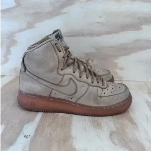 Nike - Air Force 1 LV8 - Sneakers - Brown - Kids Big Unisex - 6.5Y - 807617-200