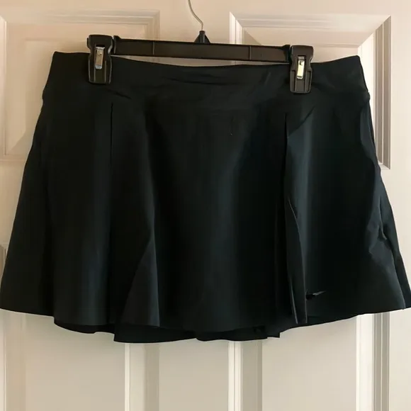 Nike Golf/Tennis/Pickleball Skort, Size XL, NWT!