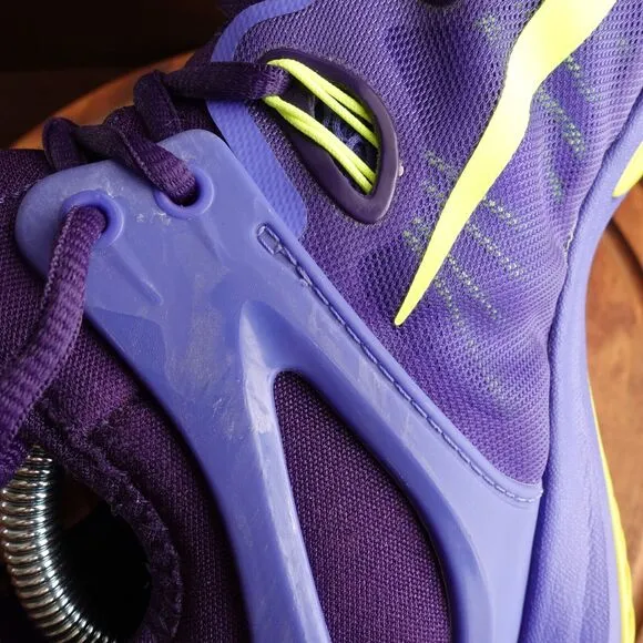Nike Sneakers Mens Size 9 Zoom HyperRev 2015 Persian Violet Volt Athletic Shoes