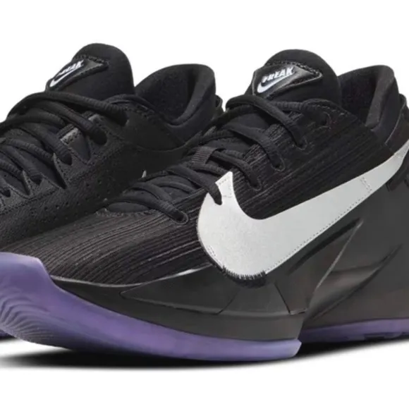 Nike Zoom Freak 2 Youth Size 4Y Black Running Shoes