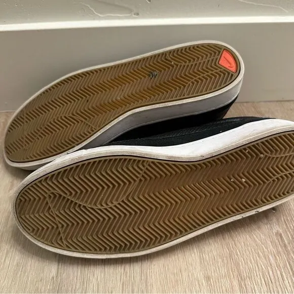 Nike Blazer Low X ‘Black’ lace up sneaker tennis shoe size 10.5