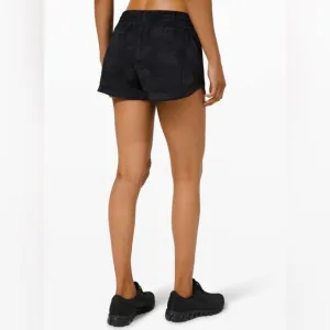 NWOT Lululemon Hotty Hot Short II *2.5&quot; Heritage 365 Camo Deep Coal Multi