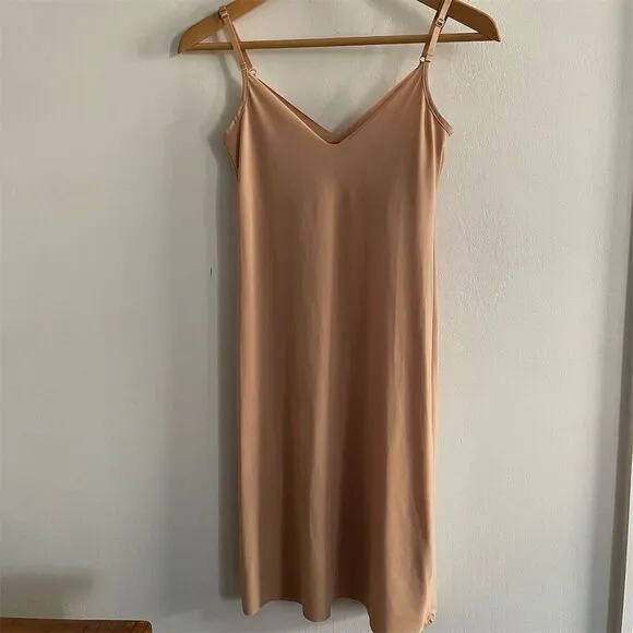 NWT Commando Women's Beige Classic Tailored Full Slip True Nude Size S/M