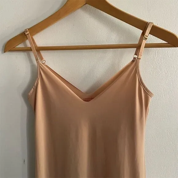 NWT Commando Women's Beige Classic Tailored Full Slip True Nude Size S/M