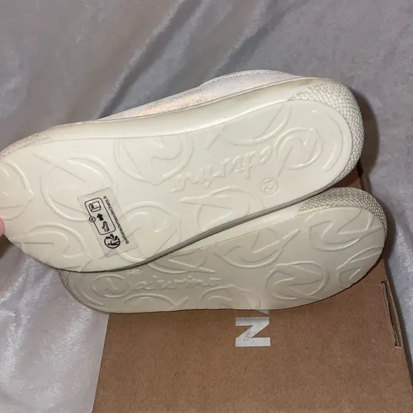 NWT NATURINO COCOON LOW VL Leather first-steps shoes in Platinum