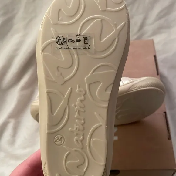 NWT NATURINO COCOON LOW VL Leather first-steps shoes in Platinum