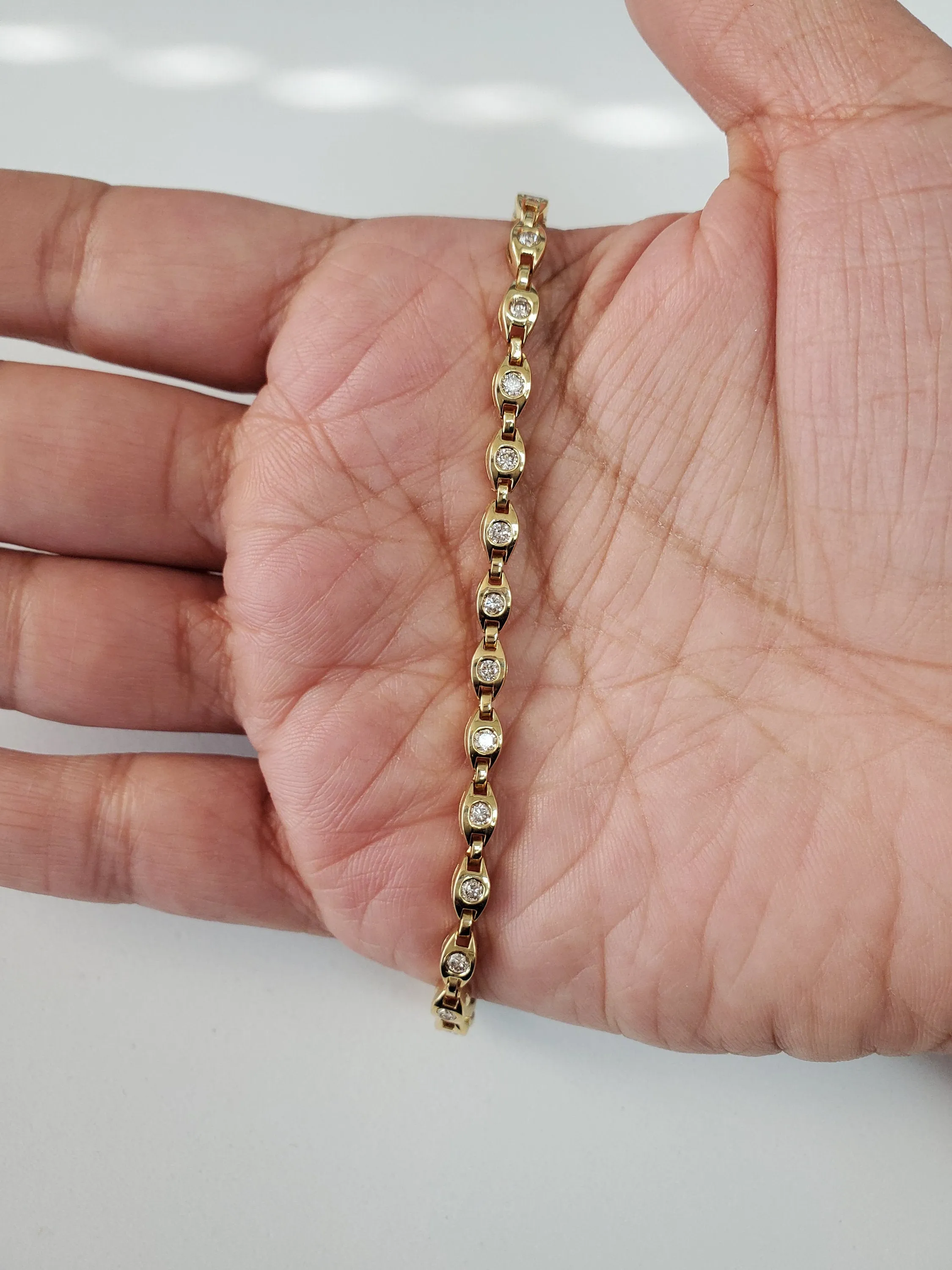 One Carat Bezel Set Diamond Tennis Bracelet
