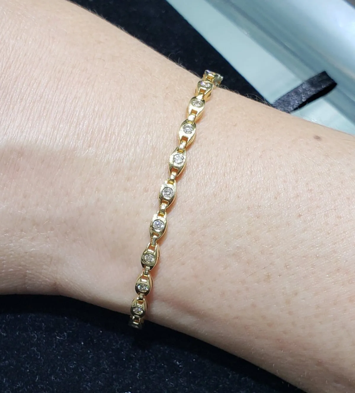 One Carat Bezel Set Diamond Tennis Bracelet