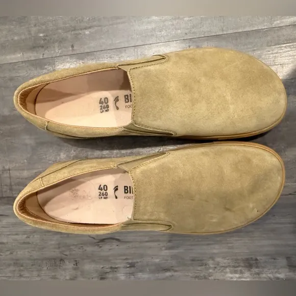 Oswego Birkenstocks Tan Slip-On Shoes, faded khaki size 40