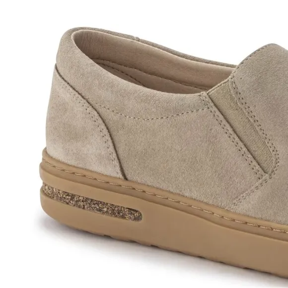 Oswego Birkenstocks Tan Slip-On Shoes, faded khaki size 40