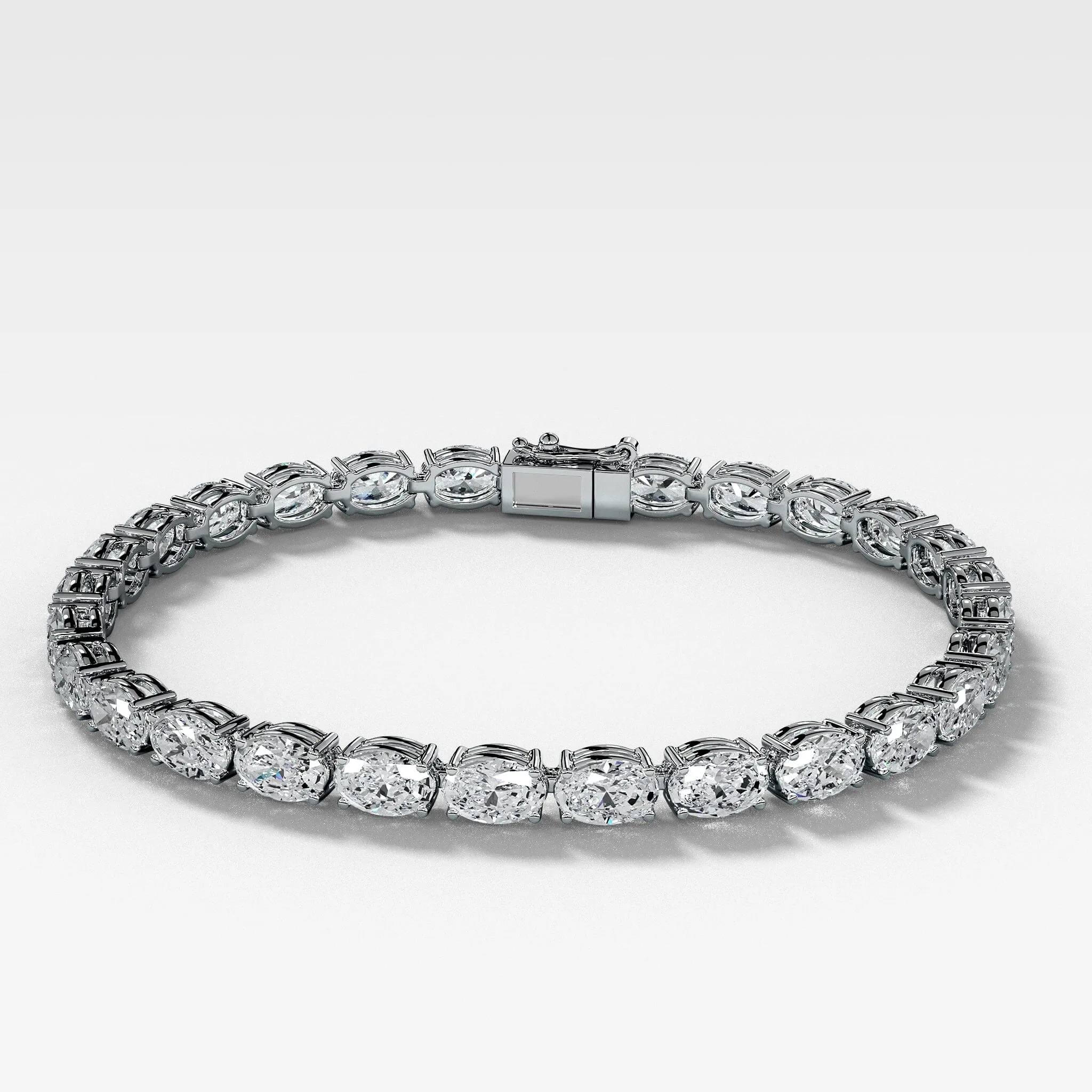 Oval Cut Tennis Bracelet (10.30 carat)