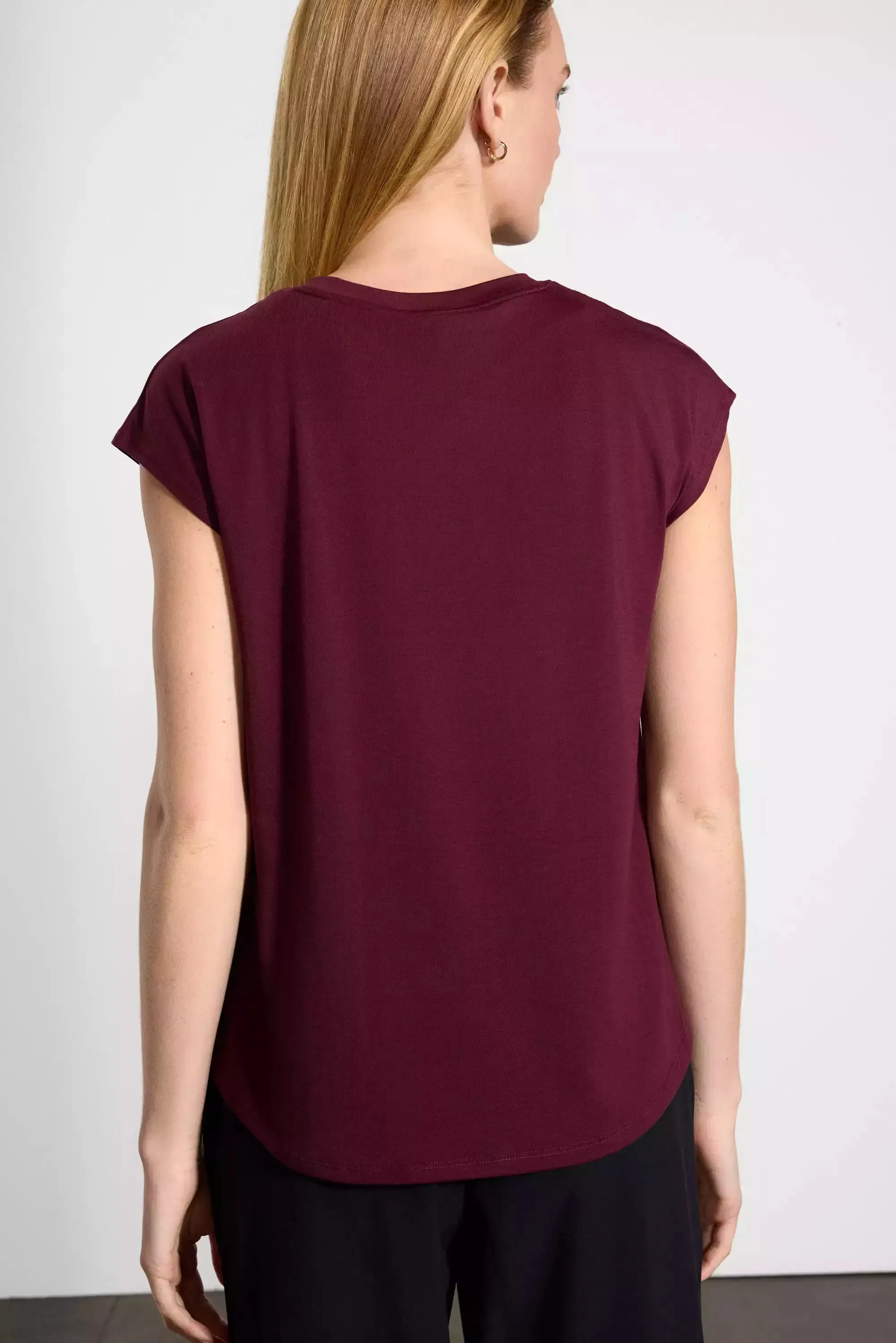 Performance Knit Sleeveless Tee - Port Royale