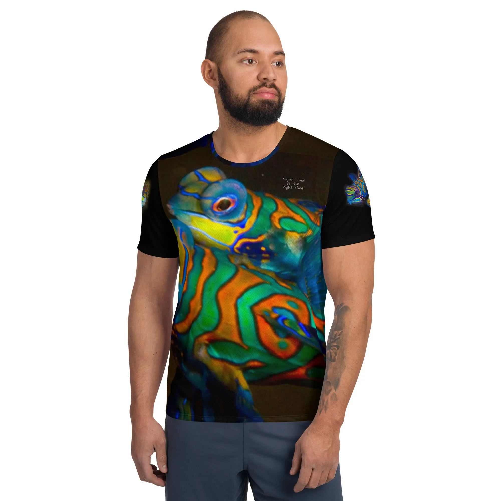 "Night Time Is the Right Time" Mandarinfish designT-shirt
