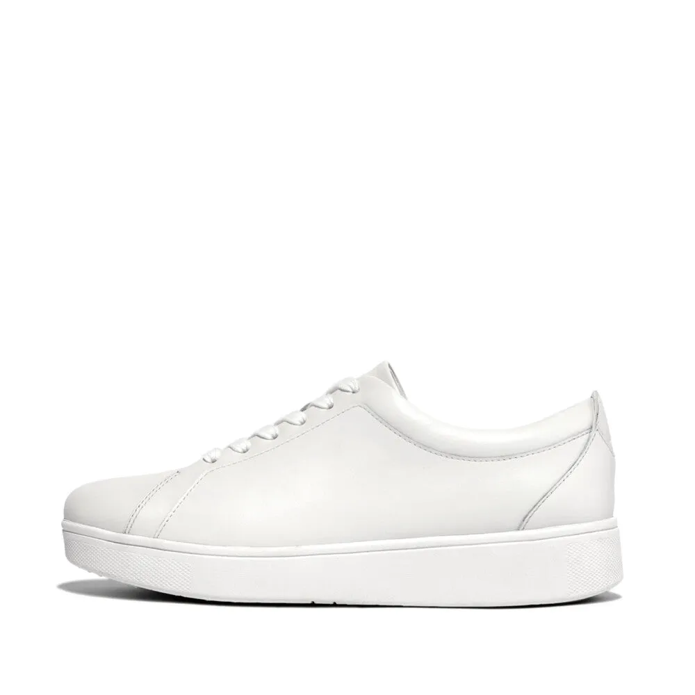 Rally Sneakers in White