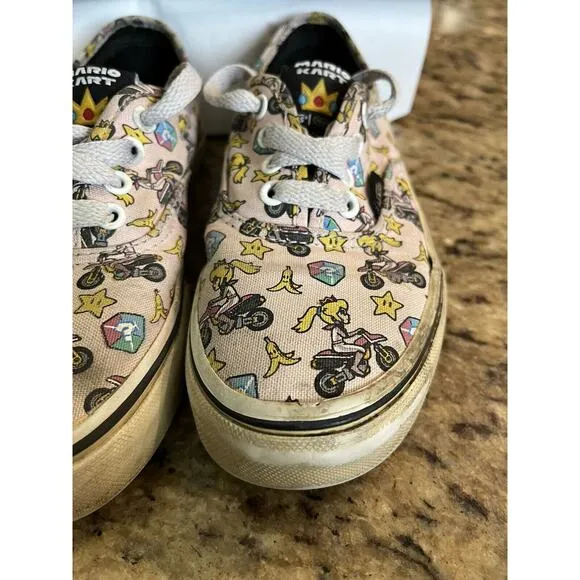 Vans Nintendo Shoes Princess Peach Girl Size 2.0 DIRTY NEEDS CLEANING Authentic