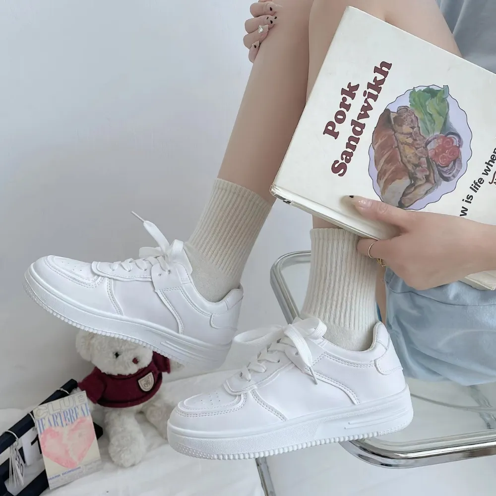 “White D”Shoes